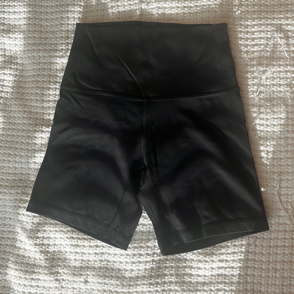 Lululemon biker shorts